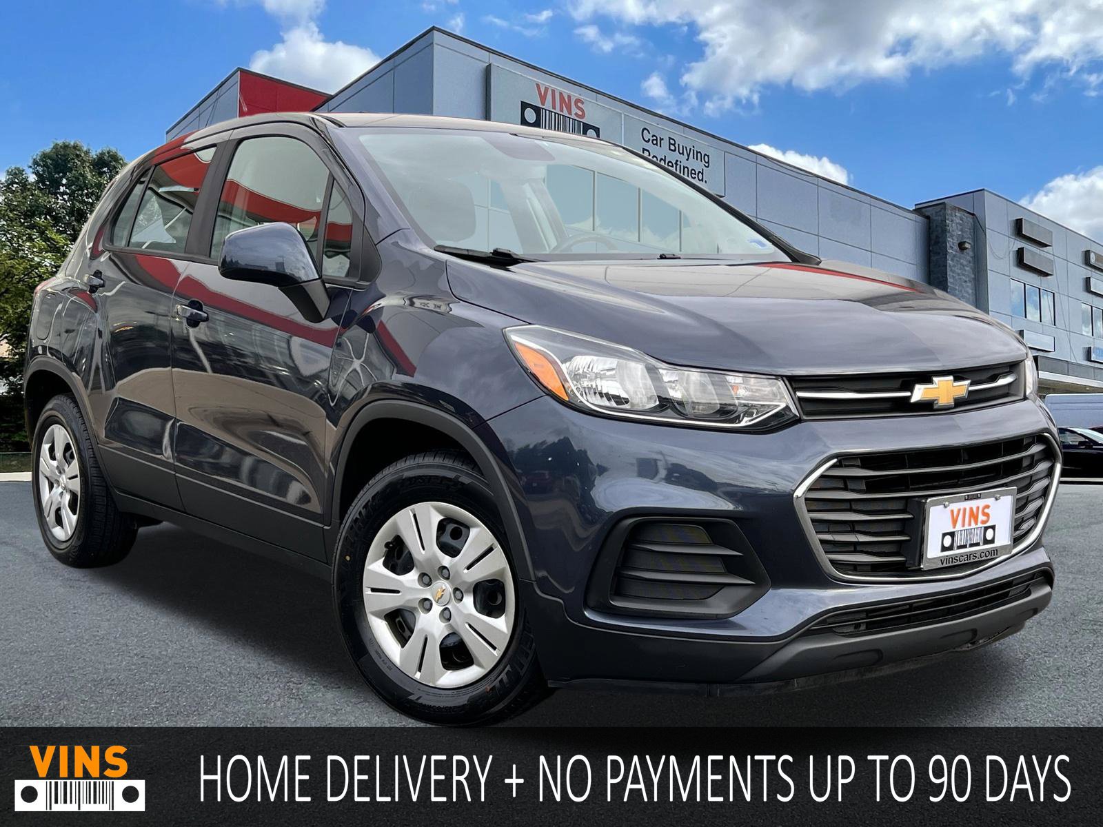Used 2019 Chevrolet Trax LS FWD image 1