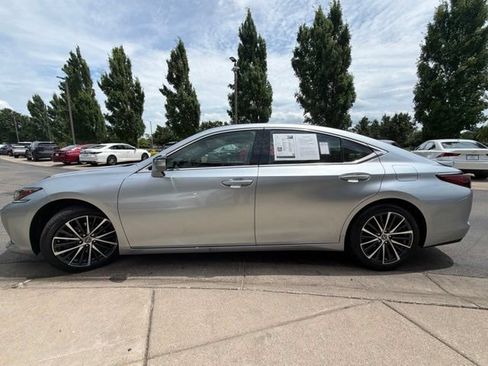 Used 2023 Lexus ES 350 w/ Accessory Package (Z1) FWD image 4