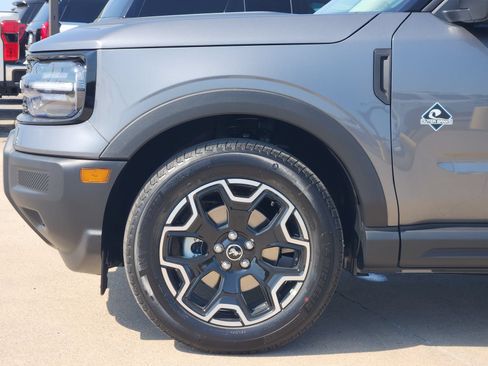 New 2026 Ford Bronco Sport Outer Banks AWD/4WD image 9