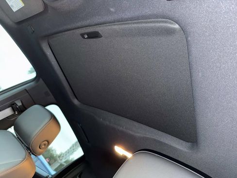 Used 2024 GMC Canyon Elevation w/ Convenience Package image 45