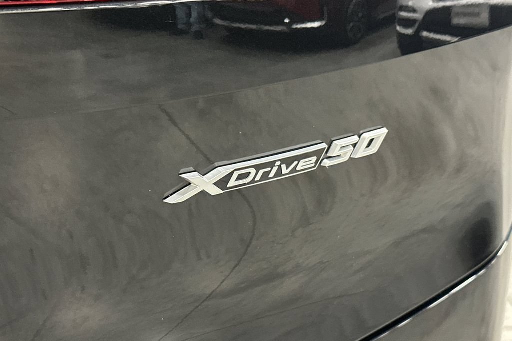 Certified 2024 BMW iX xDrive50 AWD/4WD image 33