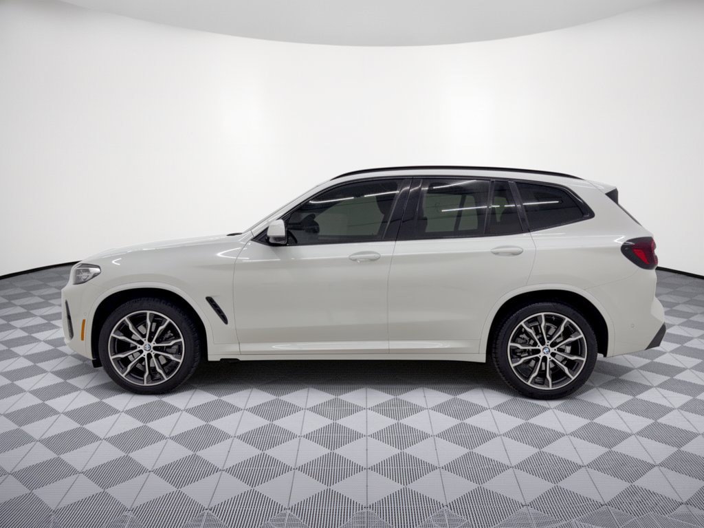Certified 2024 BMW X3 xDrive30i w/ M Sport Package AWD/4WD image 2