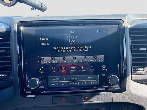 Used 2022 Nissan Frontier PRO-4X w/ Pro-4X Premium Package image 14