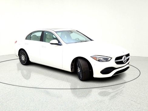 Used 2025 Mercedes-Benz C 300 Sedan image 6