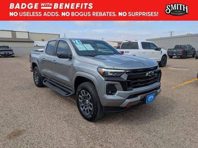 Used 2024 Chevrolet Colorado Z71 w/ Z71 Convenience Package 2