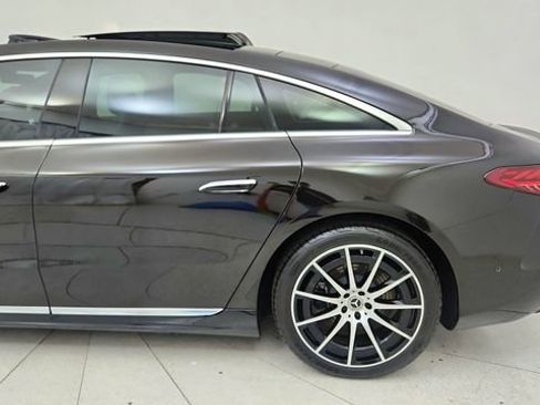 Used 2022 Mercedes-Benz EQS 450+ Sedan image 10