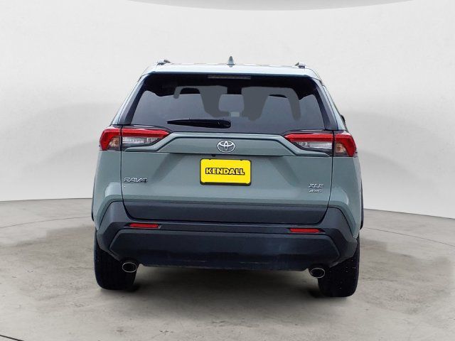 Used 2021 Toyota RAV4 XLE Premium AWD/4WD image 6