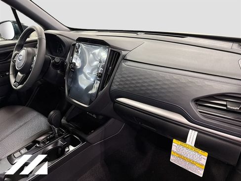 Used 2026 Subaru Forester Premium AWD/4WD image 30