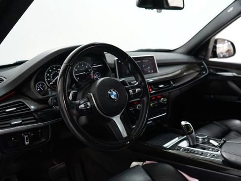 Used 2018 BMW X5 xDrive40e image 17