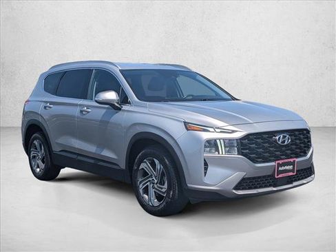 Used 2023 Hyundai Santa Fe SEL FWD image 3
