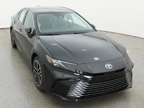 New 2026 Toyota Camry XLE FWD image 14