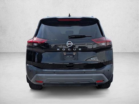 Used 2021 Nissan Rogue SV w/ Premium Package FWD image 7