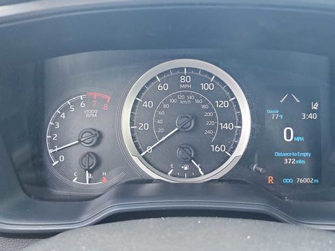 Used 2020 Toyota Corolla LE FWD image 16