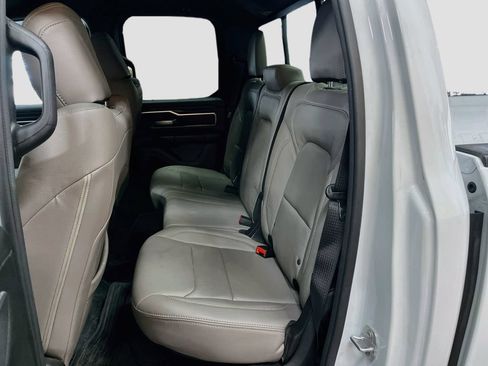 Used 2025 RAM 1500 Big Horn AWD/4WD image 24