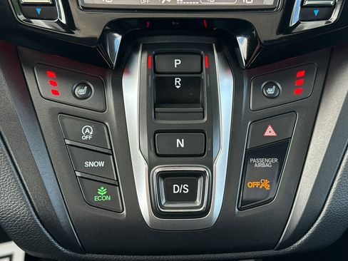 Used 2025 Honda Odyssey Sport-L image 28