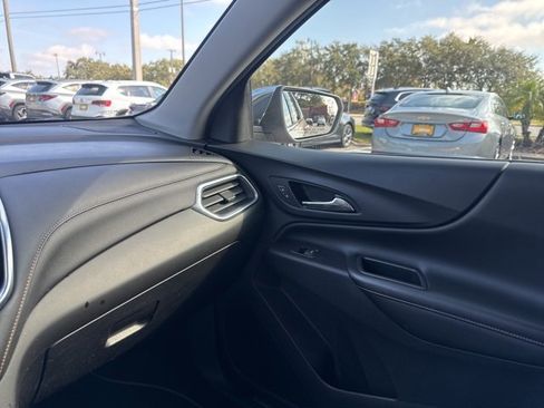 Used 2019 Chevrolet Equinox Premier image 26