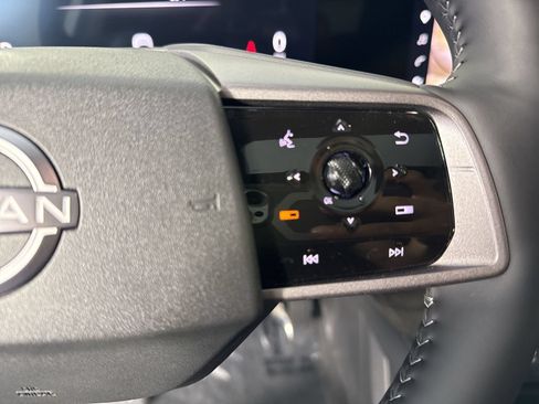 Used 2025 Nissan Murano SL w/ Cargo Package AWD/4WD image 14