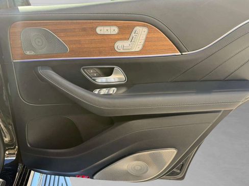Used 2023 Mercedes-Benz Maybach GLS 600 Maybach GLS 600 image 21
