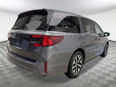 New 2026 Honda Odyssey EX-L image 6