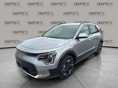 Used 2025 Kia Niro Wind w/ Wind Preserve Package
