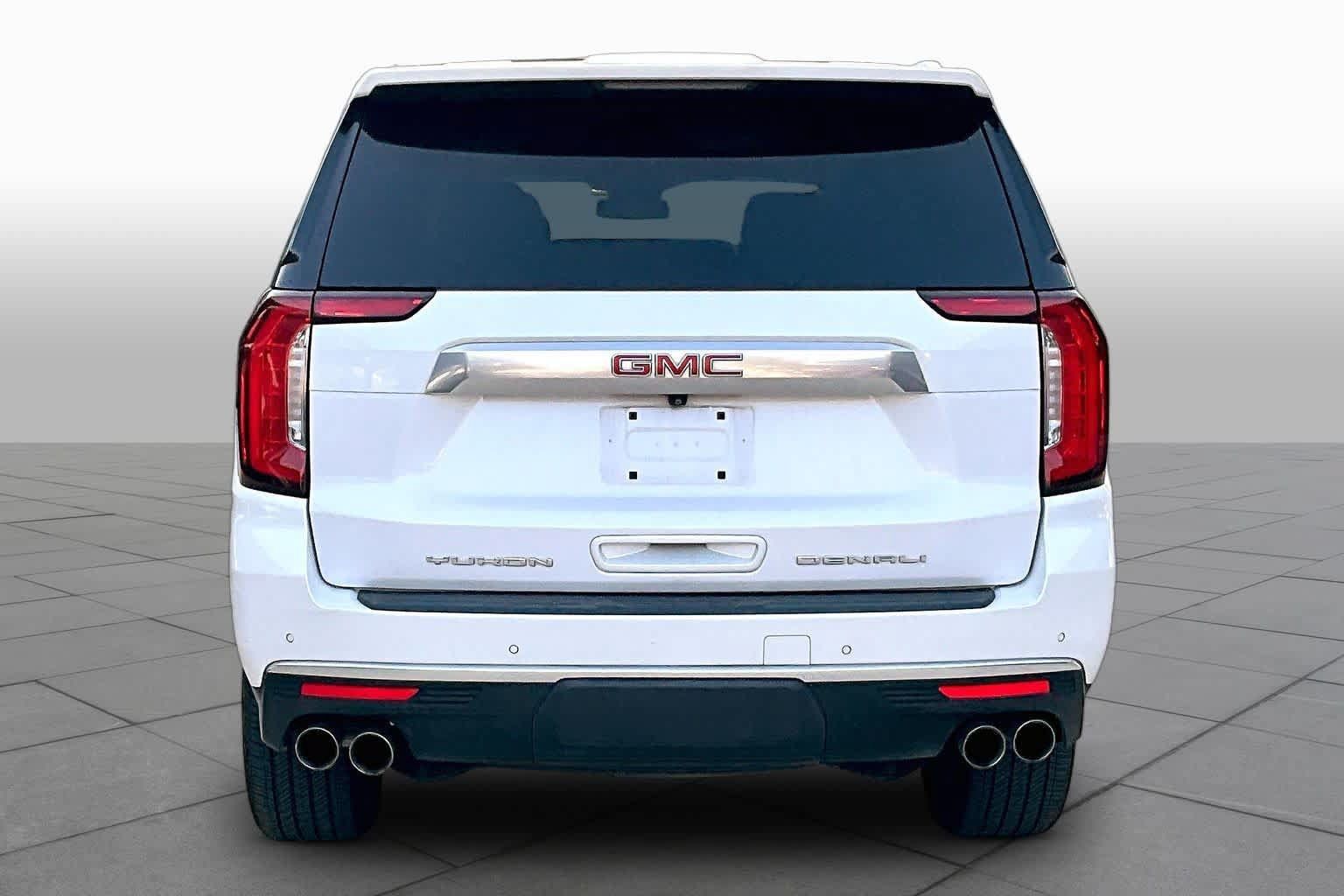 Used 2023 GMC Yukon Denali w/ LPO, Floor Liner Package AWD/4WD image 5