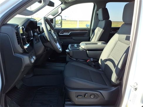 New 2026 GMC Sierra 2500 SLE w/ SLE Value Package; image 19
