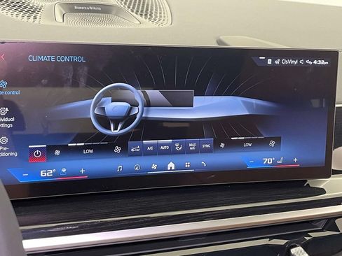 New 2027 BMW X7 M60i AWD/4WD image 27