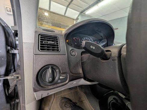 Used 2007 Ford Focus S FWD image 33