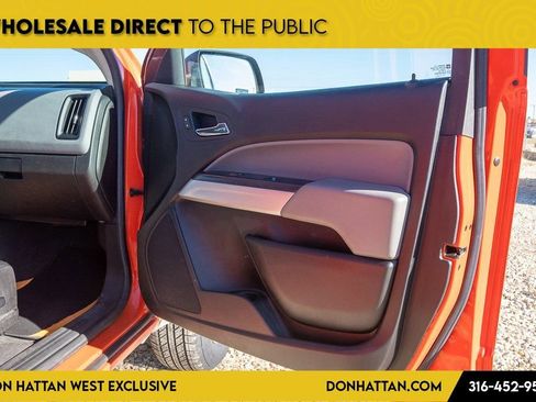 Used 2019 Chevrolet Colorado LT w/ LT Convenience Package image 22