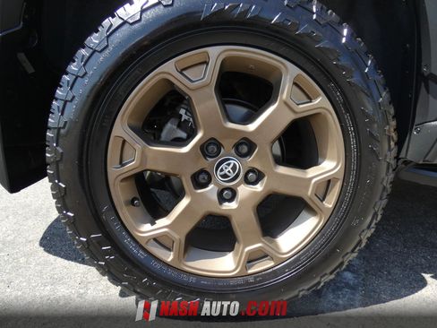 Used 2023 Toyota RAV4 AWD Hybrid image 21