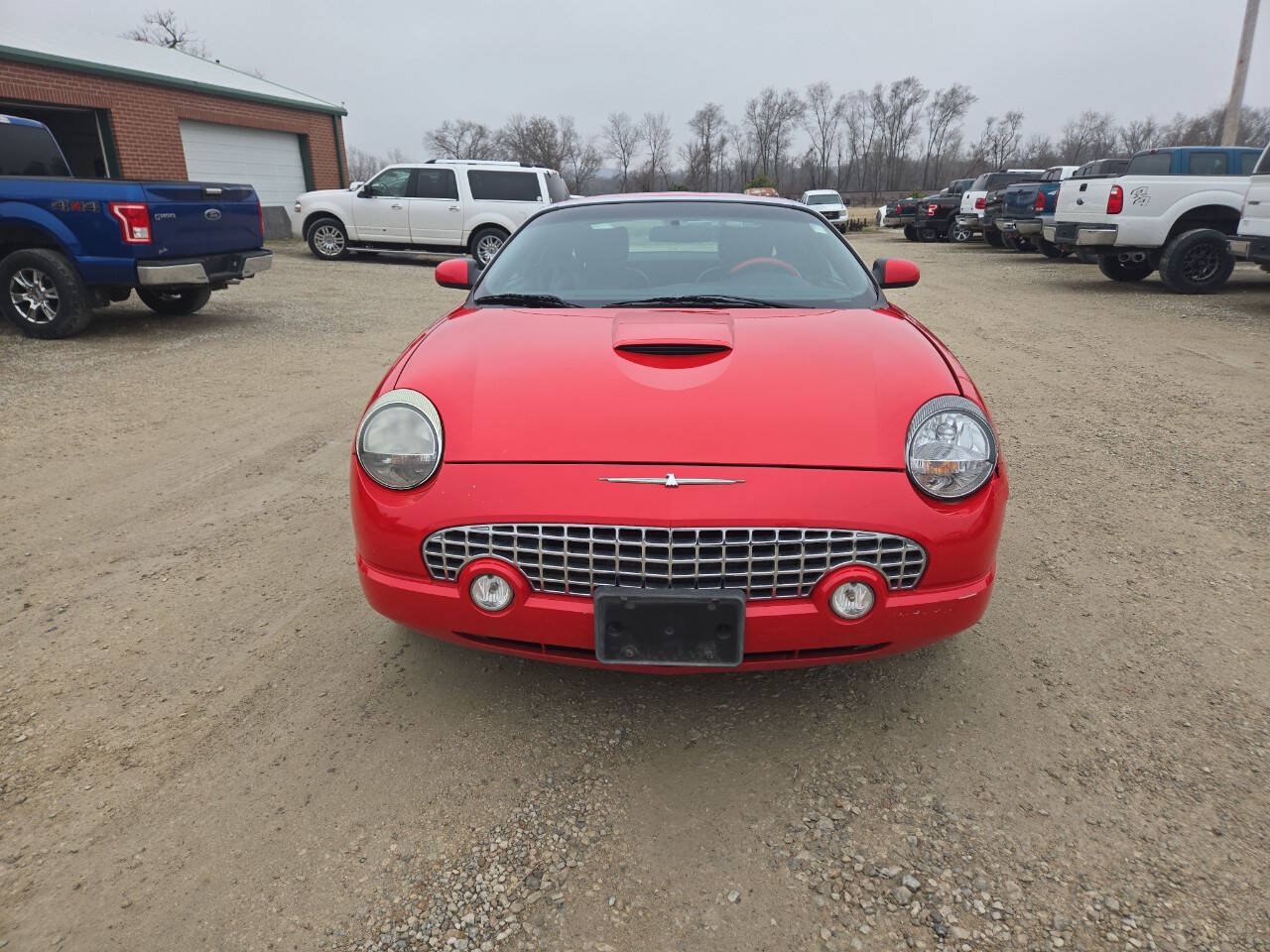 Used 2005 Ford Thunderbird RWD image 13
