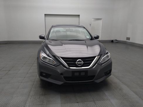 Used 2016 Nissan Altima 2.5 SL w/ Moonroof Package image 14