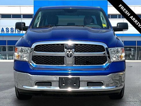 Used 2019 RAM 1500 Classic SLT w/ Luxury Group AWD/4WD image 18