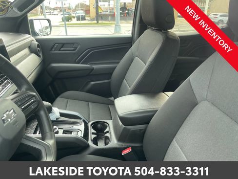 Used 2023 Chevrolet Colorado Trail Boss w/ Advanced Trailering Package image 10