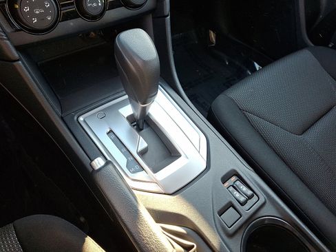 Used 2019 Subaru Impreza 2.0i Premium image 15