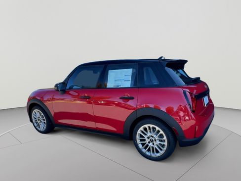 Used 2025 MINI Cooper S FWD image 6