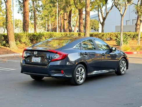 Used 2018 Honda Civic LX image 4
