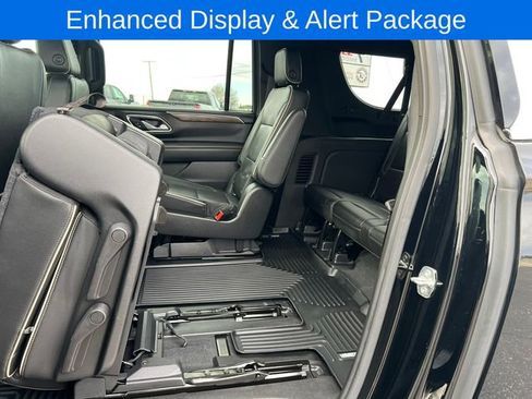 Used 2021 Chevrolet Suburban Premier w/ Premium Package image 9