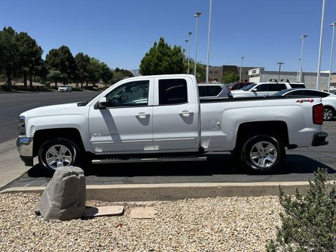 Used 2019 Chevrolet Silverado 1500 LT AWD/4WD image 6