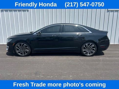 Used 2020 Lincoln MKZ Reserve w/ Elements Package FWD image 3