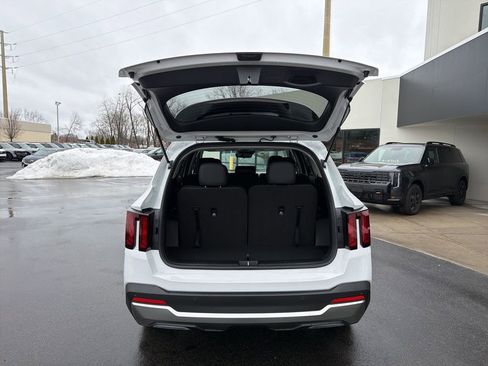 New 2026 Kia Sorento S AWD/4WD image 17