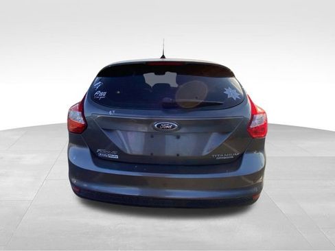 Used 2012 Ford Focus Titanium image 8