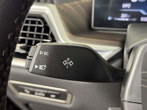 Used 2025 BMW X7 xDrive40i w/ Executive Package image 20