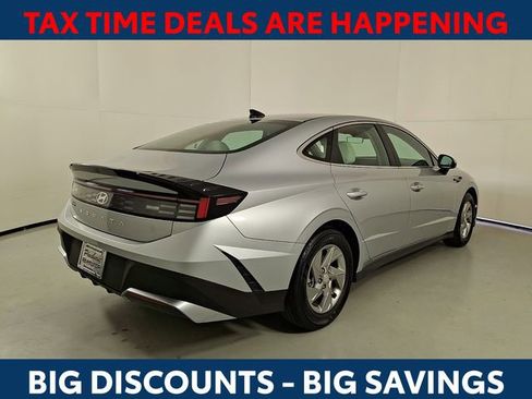 Certified 2025 Hyundai Sonata SE image 8