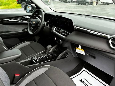 New 2026 Chevrolet TrailBlazer LS w/ LS Convenience Package AWD/4WD image 22