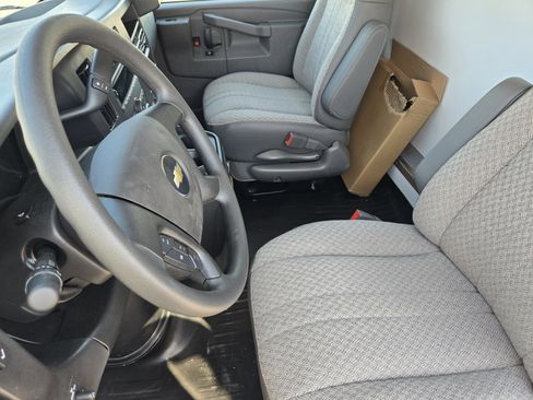 New 2025 Chevrolet Express 3500 w/ Power Convenience Package image 9