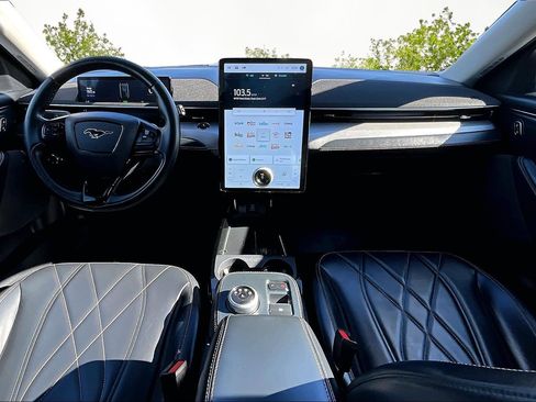 Used 2021 Ford Mustang Mach-E Select image 16