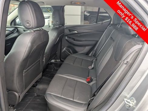Used 2023 Buick Encore GX Essence w/ Experience Buick Package image 8