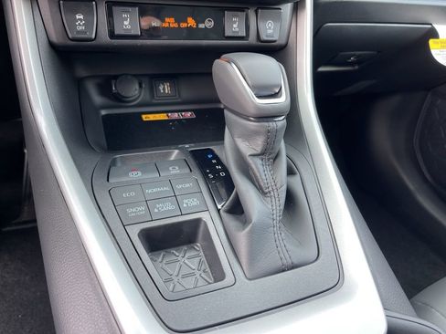 New 2025 Toyota RAV4 XLE Premium image 15