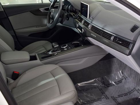 Used 2018 Audi A4 2.0T Premium image 25